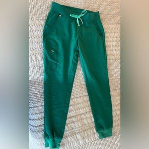 Small FIGS hunter green joggers